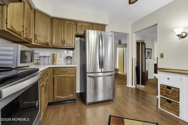 6A Berwick Street, Manchester, NJ 08759