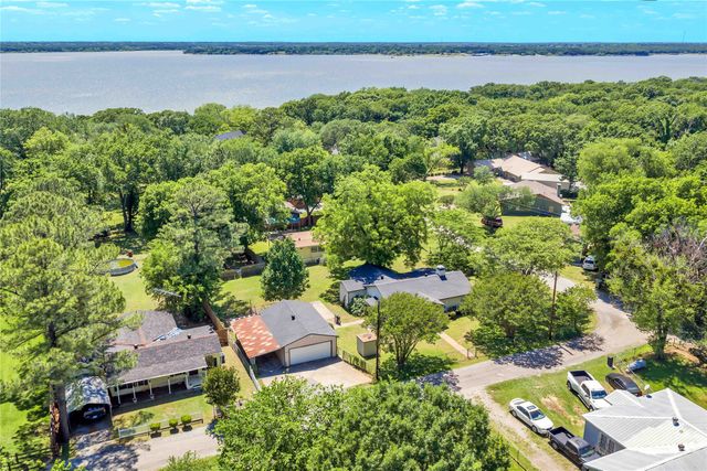 14 Hancock Lane, Pottsboro, TX 75076