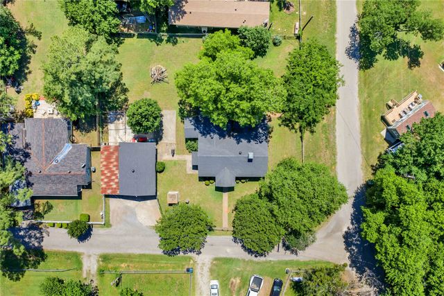 14 Hancock Lane, Pottsboro, TX 75076