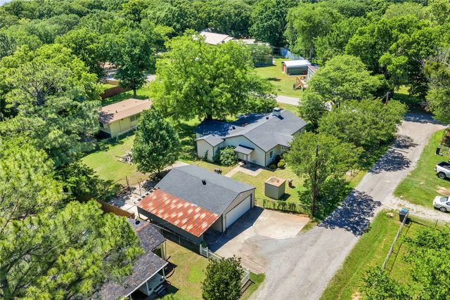 14 Hancock Lane, Pottsboro, TX 75076