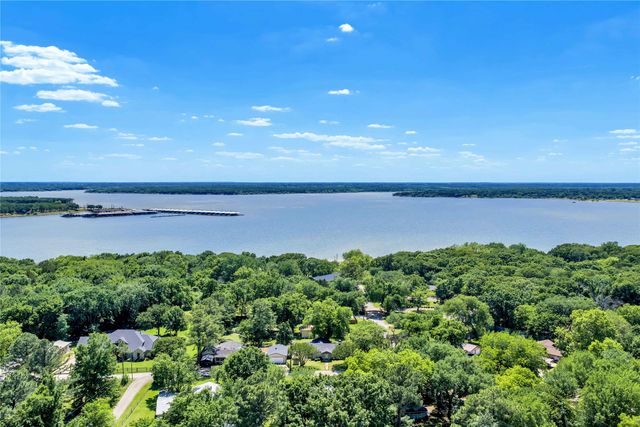 14 Hancock Lane, Pottsboro, TX 75076