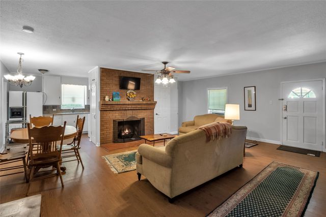 14 Hancock Lane, Pottsboro, TX 75076