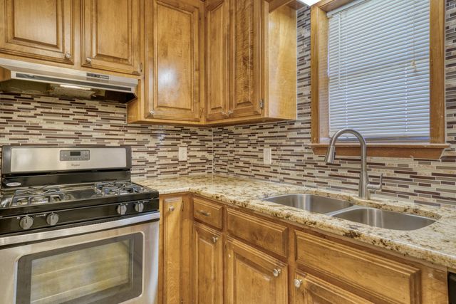 5085 Highway 75 S, Madisonville, TX 77864