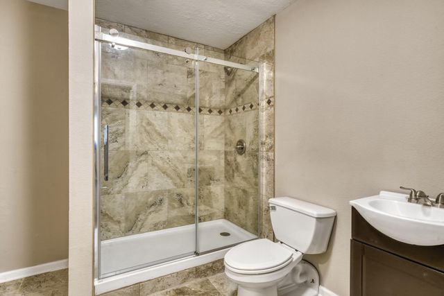 5085 Highway 75 S, Madisonville, TX 77864