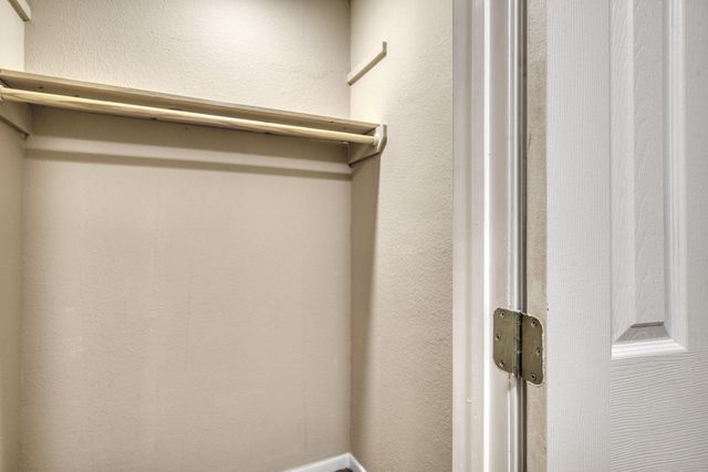 5085 Highway 75 S, Madisonville, TX 77864