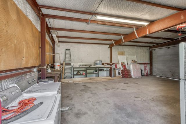 5085 Highway 75 S, Madisonville, TX 77864