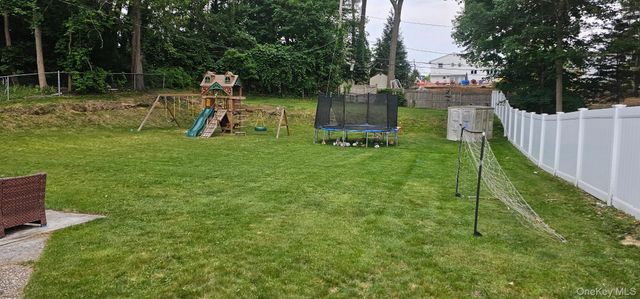 46 Falcon Drive, Hauppauge, NY 11788