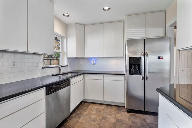 4131 Saranac Drive, Dallas, TX 75220