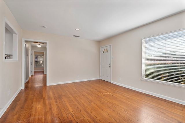 4131 Saranac Drive, Dallas, TX 75220