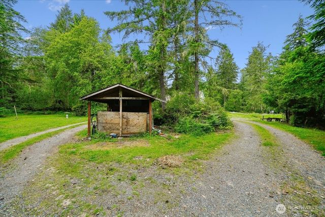 11508 Claussen Road, Anderson Island, WA 98303