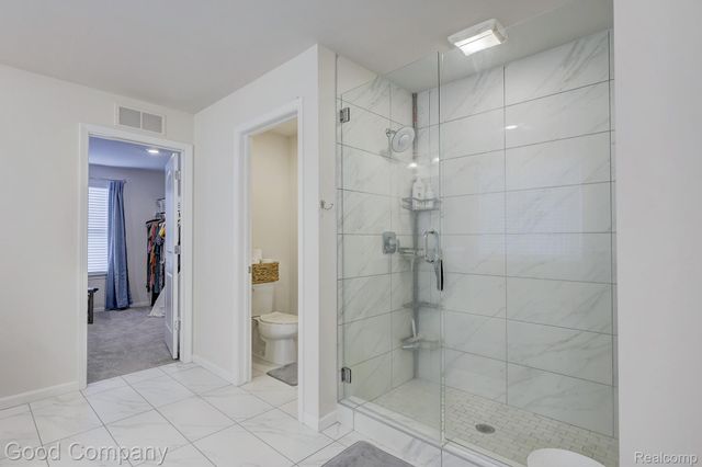 53217 Bay Laurel Lane, South Lyon, MI 48178