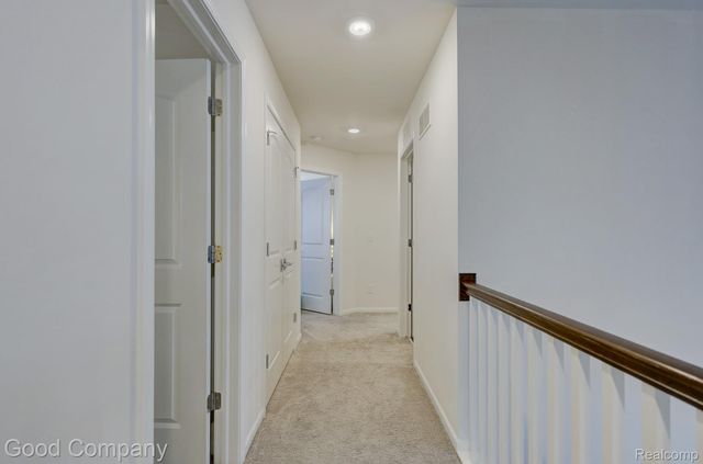 53217 Bay Laurel Lane, South Lyon, MI 48178