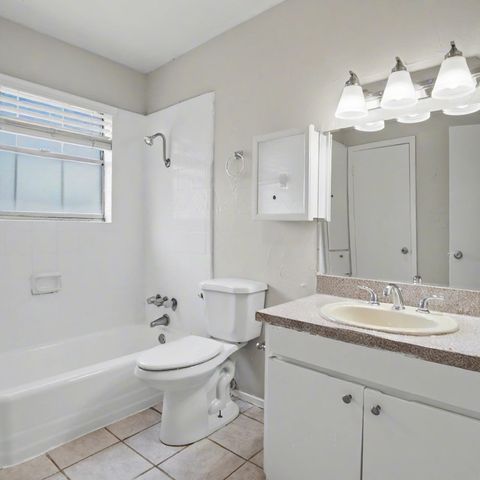 2725 Patricia Lane, Garland, TX 75041