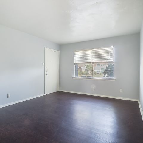 2725 Patricia Lane, Garland, TX 75041