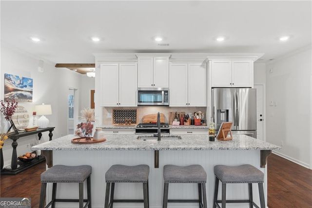 150 Pinebrook Drive, Waleska, GA 30183