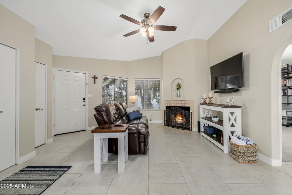 1800 W ELLIOT Road 237, Chandler, AZ 85224