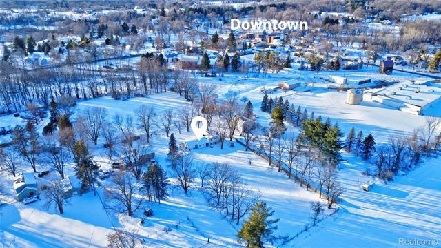 4380 Baza, Leonard Village, MI 48367