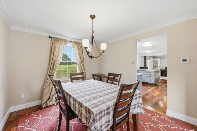 311 Alamo DRIVE, Upper St Clair, PA 15241