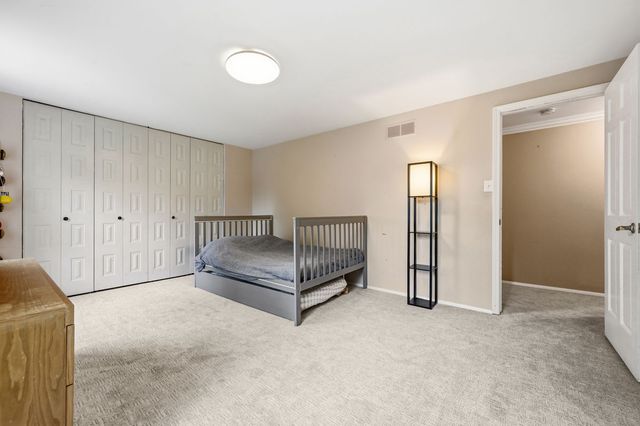 311 Alamo DRIVE, Upper St Clair, PA 15241