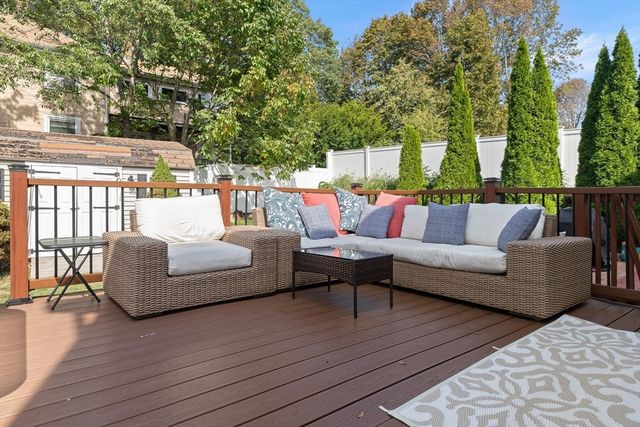 12 Spring Court 12, Woburn, MA 01801