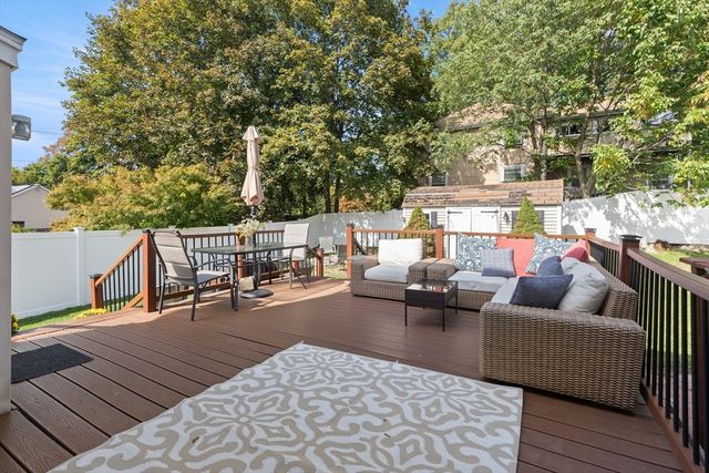 12 Spring Court 12, Woburn, MA 01801