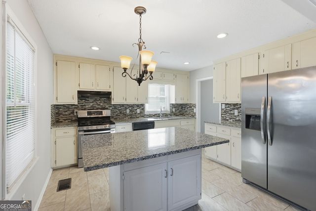 2328 Horseshoe Bend Road SW, Marietta, GA 30064