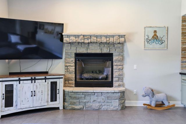5304 Flyway Dr, Fair Oaks, CA 95628