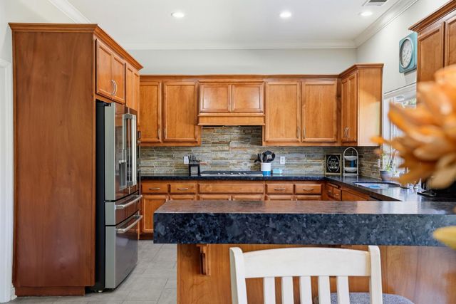 5304 Flyway Dr, Fair Oaks, CA 95628