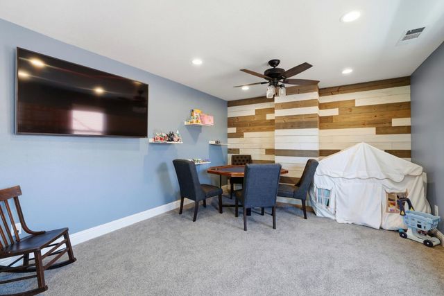 5304 Flyway Dr, Fair Oaks, CA 95628