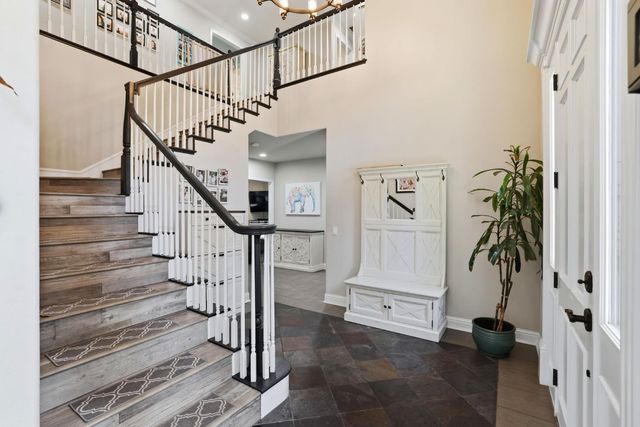 5304 Flyway Dr, Fair Oaks, CA 95628
