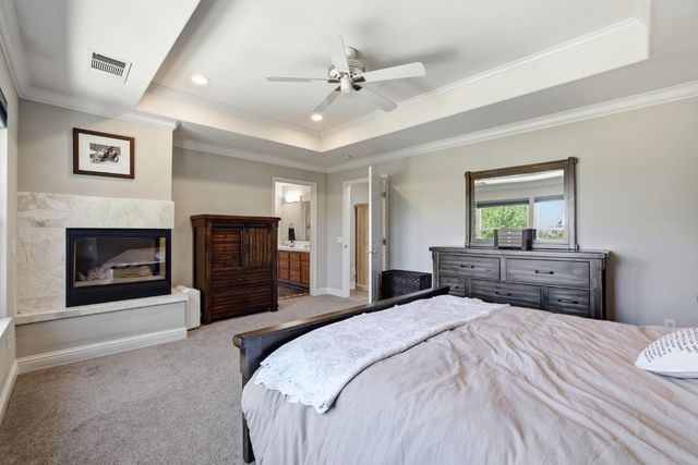 5304 Flyway Dr, Fair Oaks, CA 95628