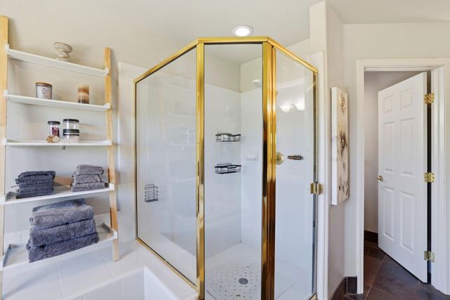 5304 Flyway Dr, Fair Oaks, CA 95628