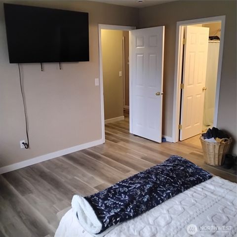 308 Callendar Street NW, Orting, WA 98360