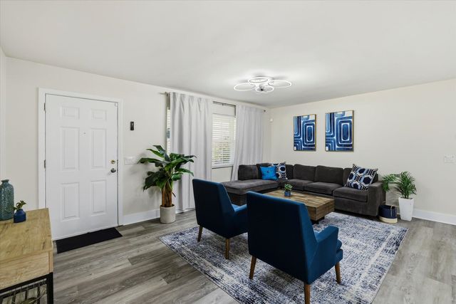 2153 LONGVIEW Drive, Tallahassee, FL 32303