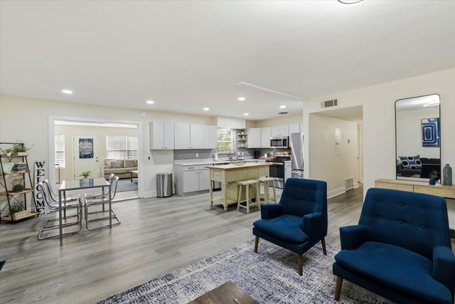 2153 LONGVIEW Drive, Tallahassee, FL 32303