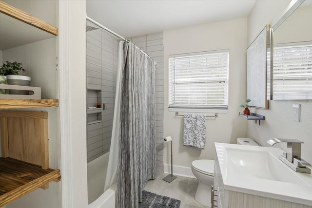 2153 LONGVIEW Drive, Tallahassee, FL 32303