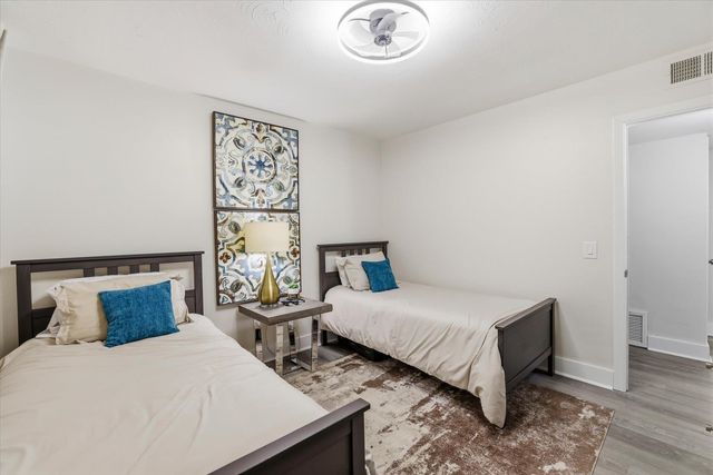 2153 LONGVIEW Drive, Tallahassee, FL 32303