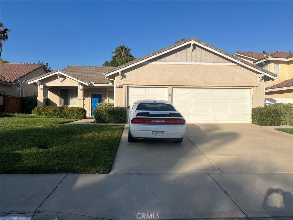Image 2 of property listing at 24392 Calle Estancia, Murrieta, CA 92562