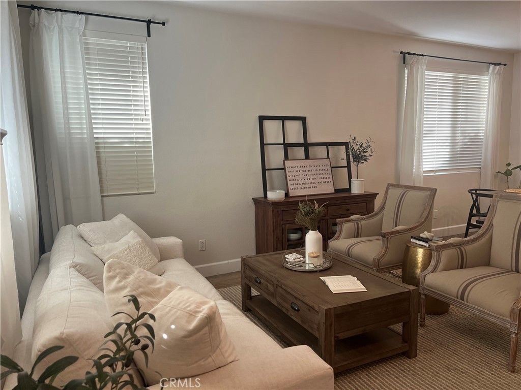 Image 3 of property listing at 24392 Calle Estancia, Murrieta, CA 92562