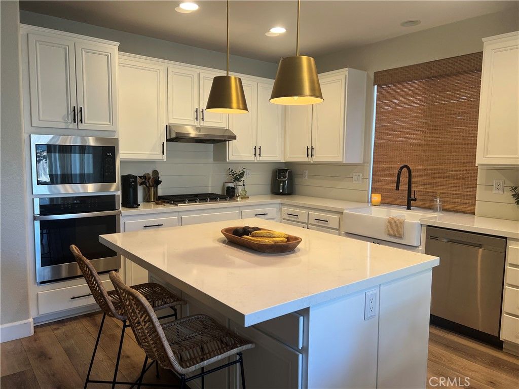 Image 7 of property listing at 24392 Calle Estancia, Murrieta, CA 92562