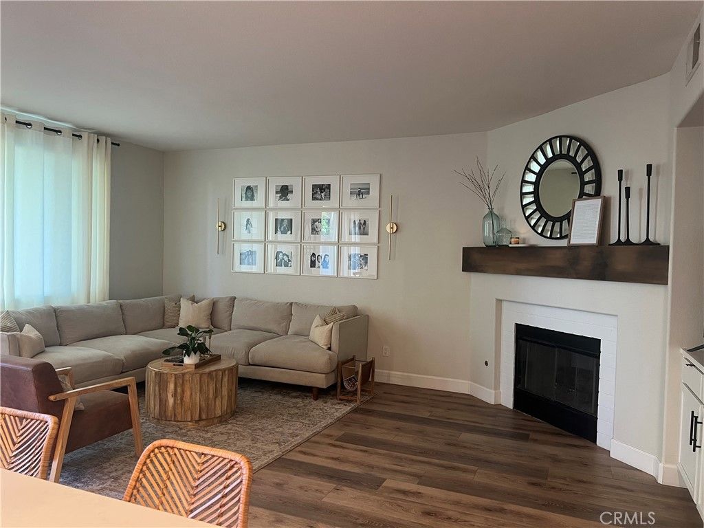 Image 8 of property listing at 24392 Calle Estancia, Murrieta, CA 92562