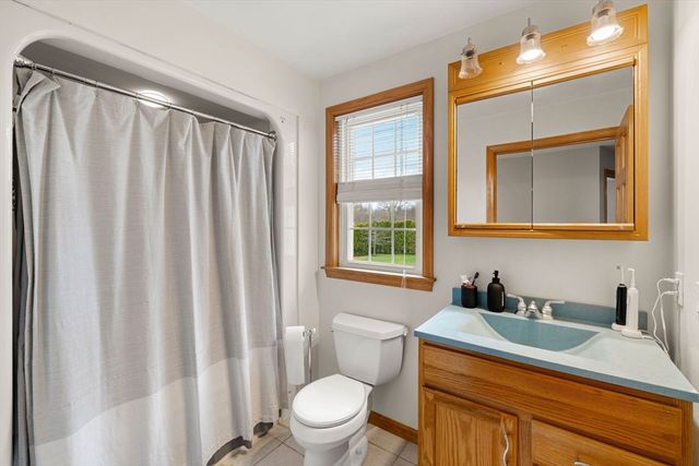 61 American Legion Highway, Westport, MA 02790