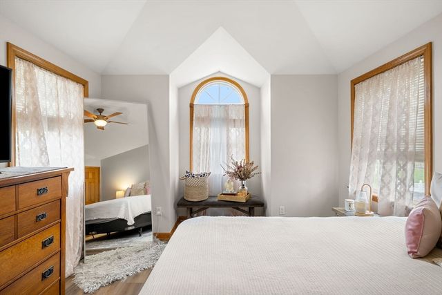 61 American Legion Highway, Westport, MA 02790