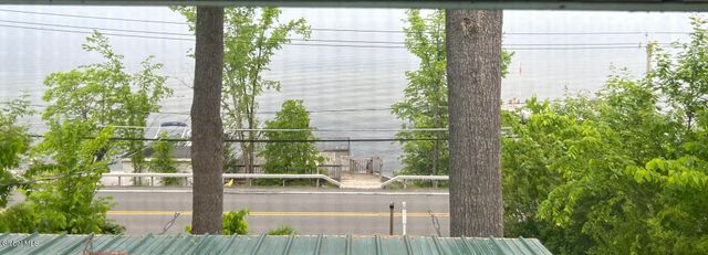 696 NY-9P, Stillwater, NY 12866
