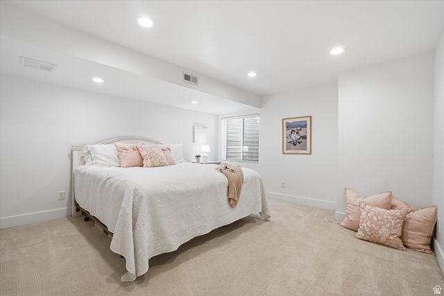 10606 S LAKE AVE, South Jordan, UT 84009