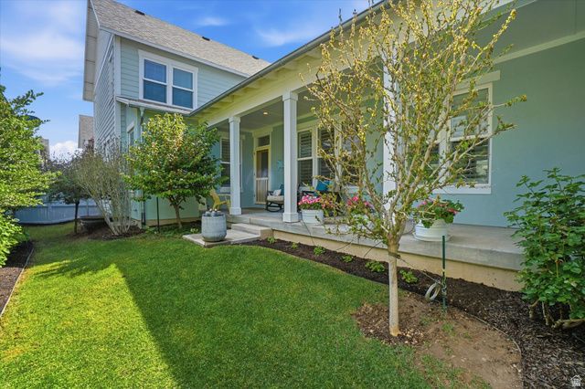 10606 S LAKE AVE, South Jordan, UT 84009