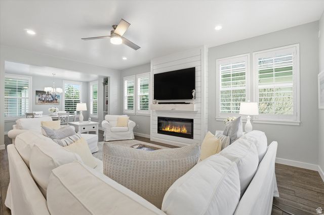 10606 S LAKE AVE, South Jordan, UT 84009