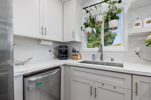 4969 Stephanie Pl, Oceanside, CA 92057