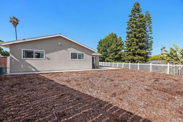4969 Stephanie Pl, Oceanside, CA 92057