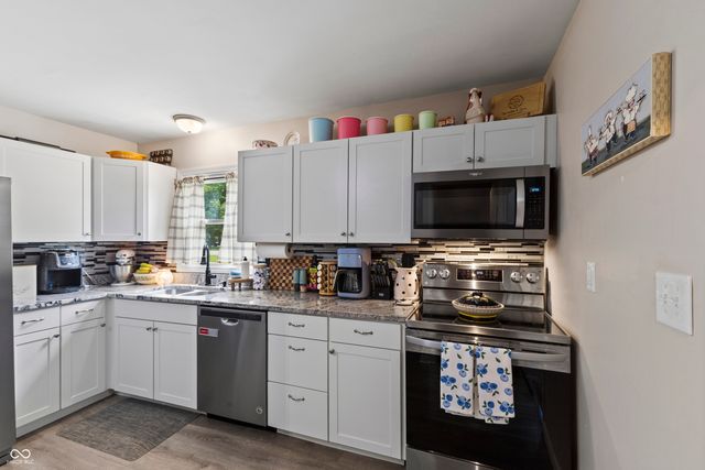 400 Orchard Lane, Greenwood, IN 46142
